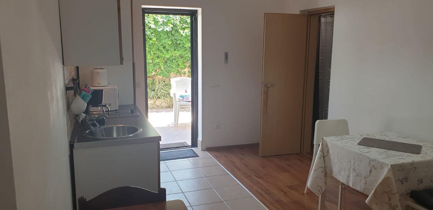 Apartments Biserka - 50 M From Beach Трогир Екстериор снимка