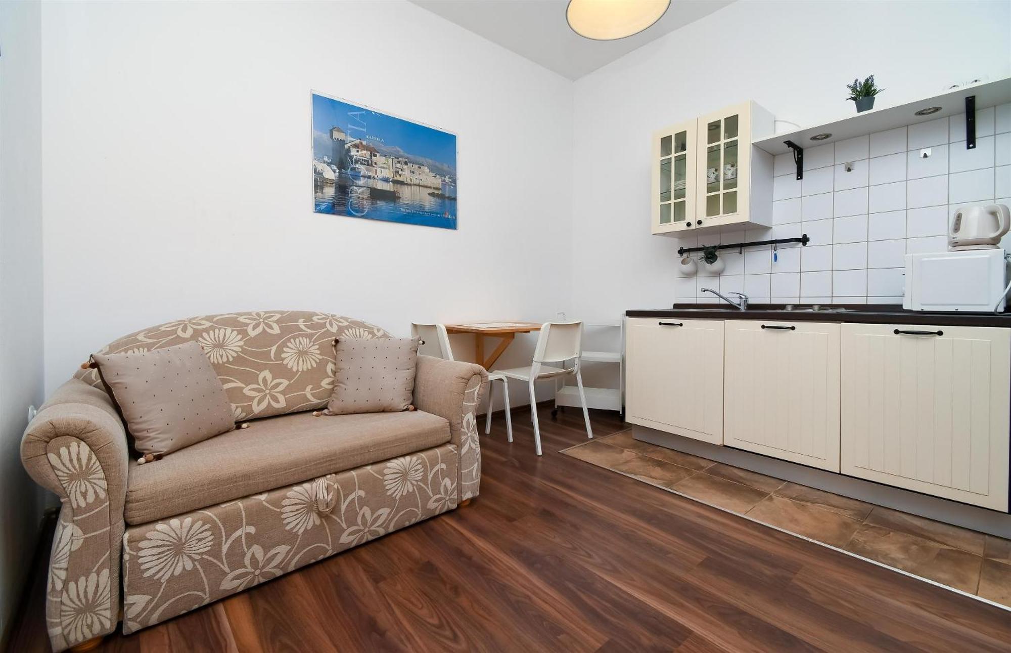Apartments Biserka - 50 M From Beach Трогир Екстериор снимка